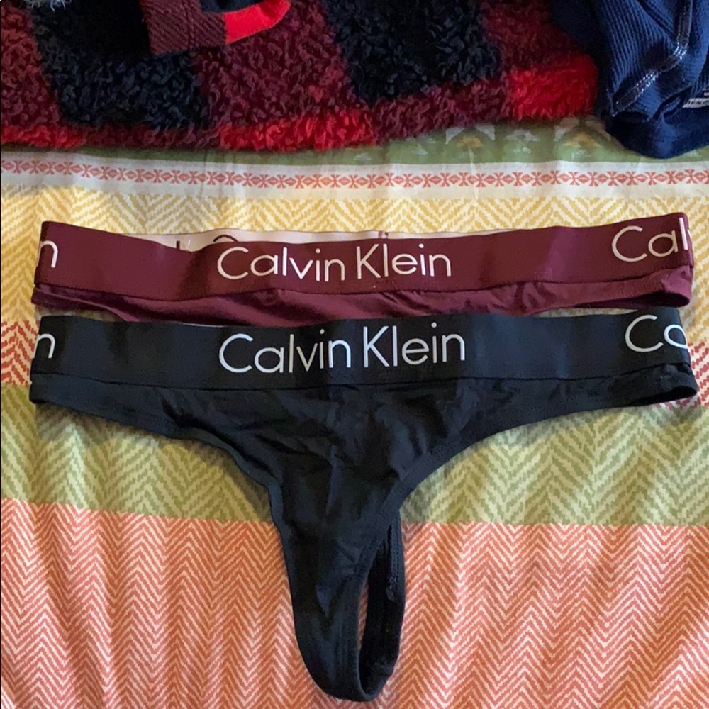 Never Worn Calvin Klein thongs- Pack of 2